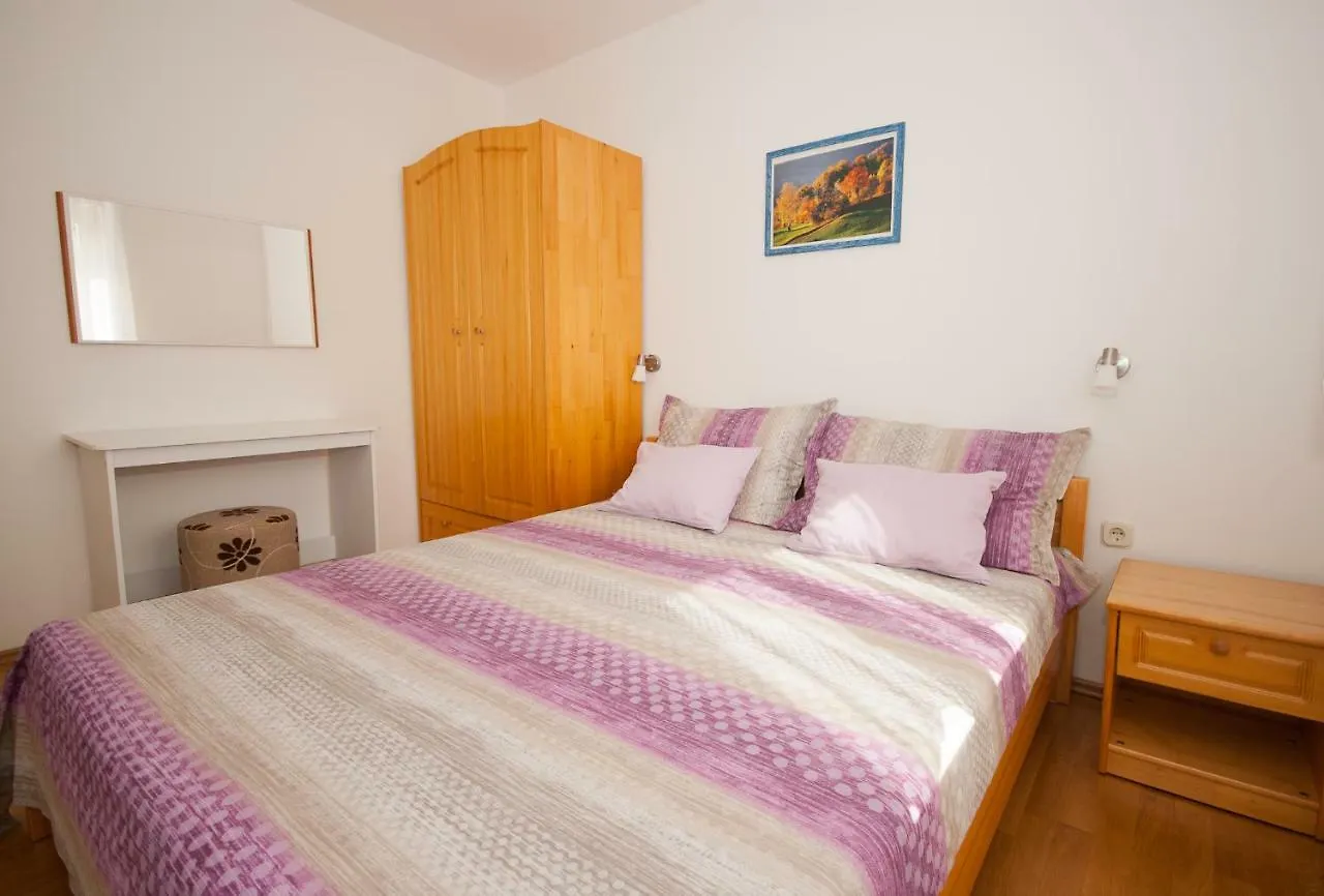Dolic Josip 0*, Baska (Krk) Croatia